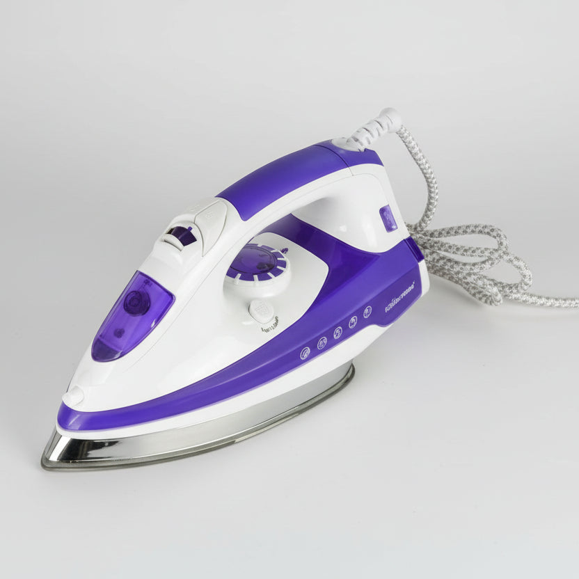 Totally Home 2000W Steam Iron - E18811B