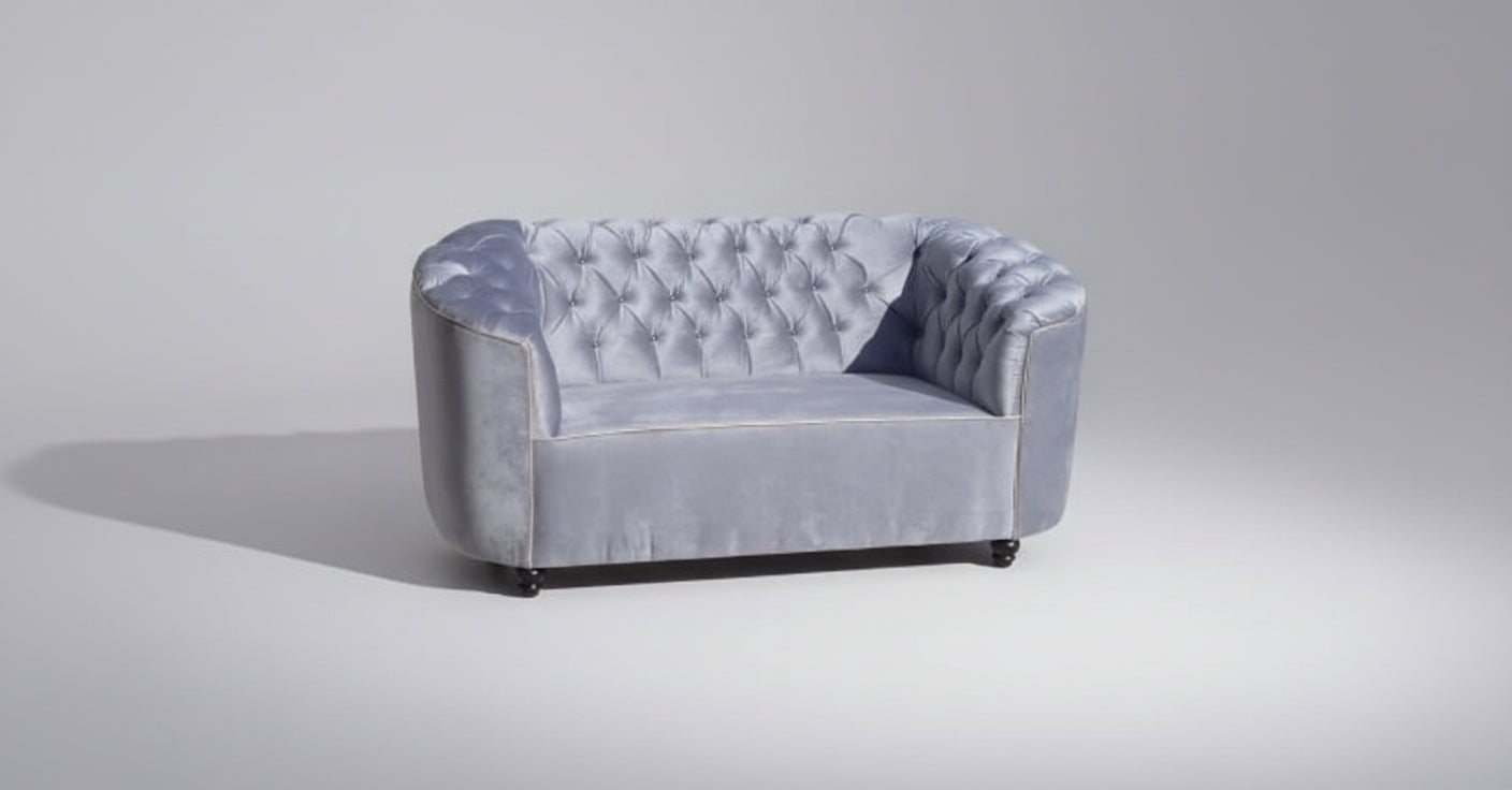 Gorgeous 2 Seater Couch
